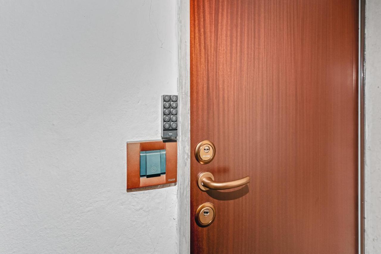 Metro M1 - Smart Home, Fast Free Wifi & Netflix Milánó Kültér fotó